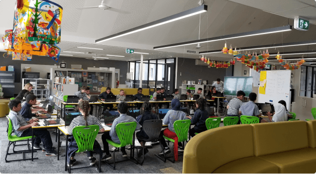 IsteamEdu Presents Chroma Canvas